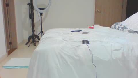 vergagolosa22 online show from March 1, 6:13 am