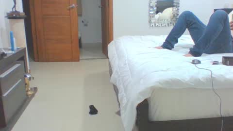 vergagolosa22 online show from November 1, 4:25 am