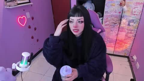     online show from October 29, 1:08 am