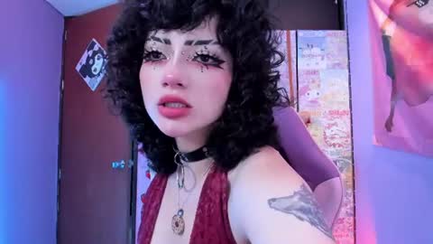 Snapshot of vero_osb chatting on July 12, 8:33 pm online show from July 12, 8:33 pm