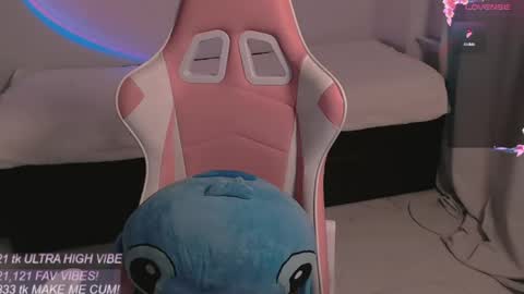 Tiffany online show from April 21, 5:17 pm