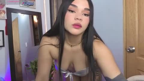 veronica_118 online show from December 4, 2:32 am