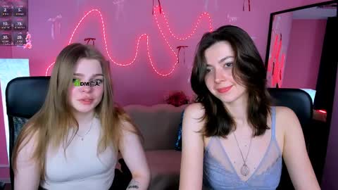 Ronni online show from April 5, 7:11 pm