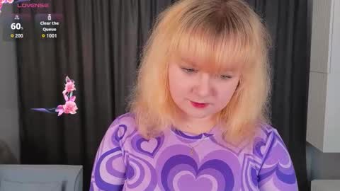 Maria online show from October 6, 2:14 pm