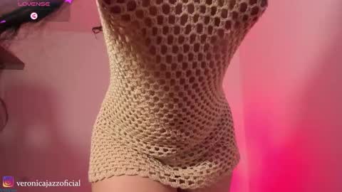 Vero 3 online show from January 7, 3:36 pm