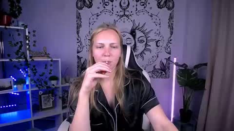 VERONICA online show from September 29, 3:22 am