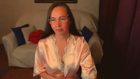 Veronica online show from October 5, 6:39 pm