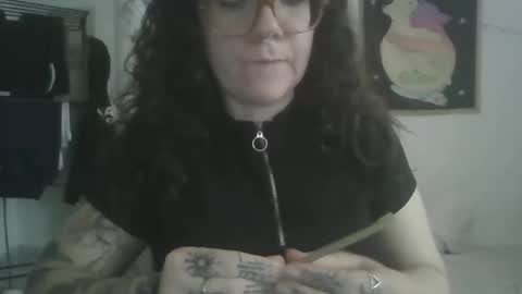 veronicadiscovery online show from February 8, 7:17 pm