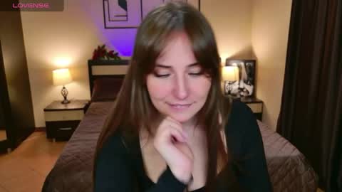 Snapshot of veronicafreman chatting on June 3, 9:56 am Veronica online show from June 3, 9:56 am