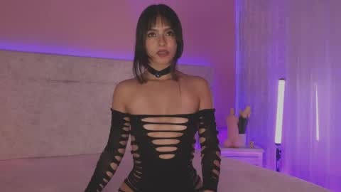 Vero  online show from May 16, 9:24 pm