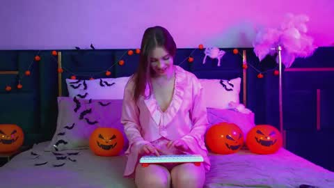 Veronica online show from October 22, 6:07 pm