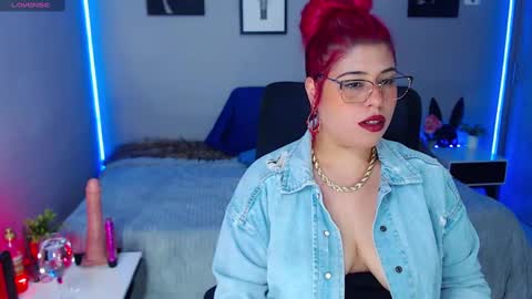 Miss Veronika online show from December 2, 10:34 pm