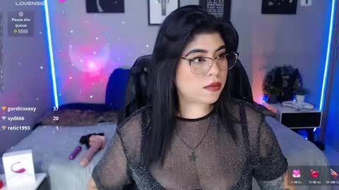 Miss Veronika online show from December 29, 8:15 pm