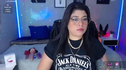 Miss Veronika online show from January 14, 1:06 pm