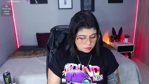 Miss Veronika online show from February 12, 10:46 am