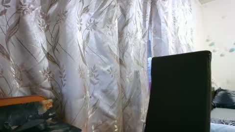 veronika_xi online show from November 25, 7:19 am