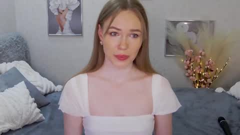 Snapshot of veronikamitchel chatting on February 11, 9:56 pm Veronika online show from February 11, 9:56 pm