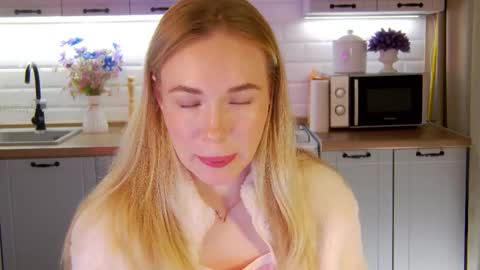 Snapshot of veronikamitchel chatting on September 30, 5:40 pm Veronika online show from September 30, 5:40 pm