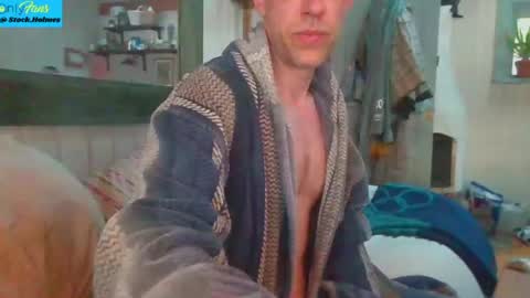 Snapshot of versatilexswede chatting on June 17, 2:03 am John online show from June 17, 2:03 am