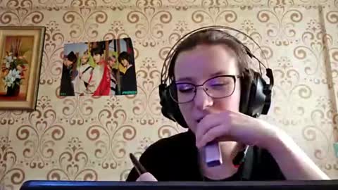 Snapshot of versieskains chatting on August 2, 11:08 am versieskains online show from August 2, 11:08 am