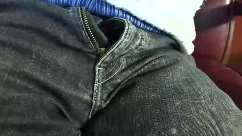 Erik online show from March 19, 8:57 pm