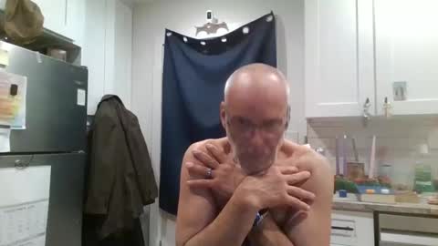 verysmallpeni online show from December 8, 7:37 am