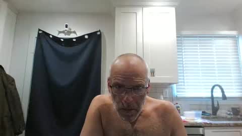 verysmallpeni online show from December 8, 4:28 pm