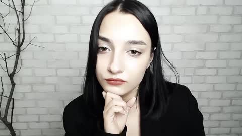 Snapshot of veryveryshygirl chatting on February 15, 4:34 pm Ana online show from February 15, 4:34 pm