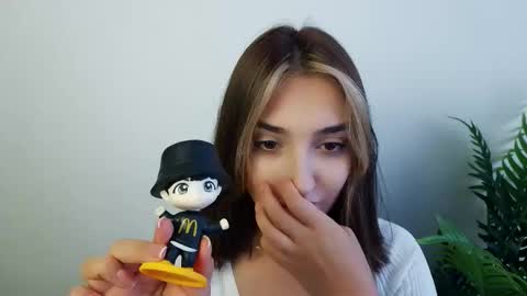 Ana online show from October 17, 11:24 am