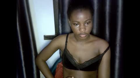 Snapshot of verywetpussy_ chatting on November 26, 5:19 am verywetpussy online show from November 26, 5:19 am