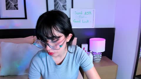 Anaya online show from March 31, 11:54 am