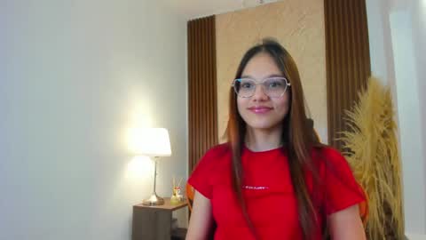 Vi  online show from April 2, 6:16 pm