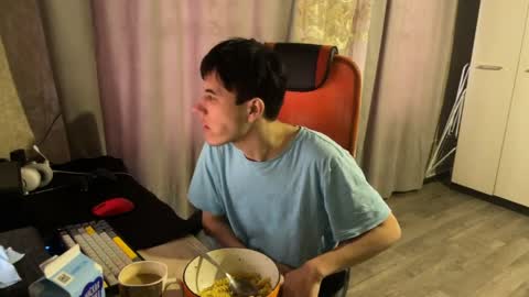 vialeras online show from March 26, 11:49 am