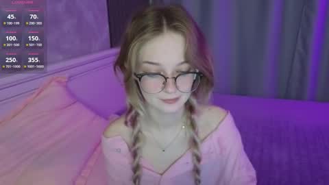 Snapshot of vialeta_baby chatting on September 27, 11:54 pm Vi online show from September 27, 11:54 pm