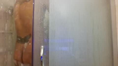 V I B R A N D A online show from March 9, 8:24 pm