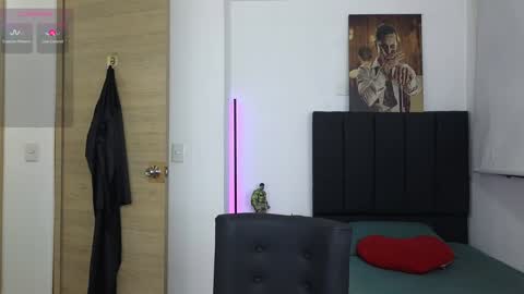 Victor cardenas online show from December 2, 9:56 am