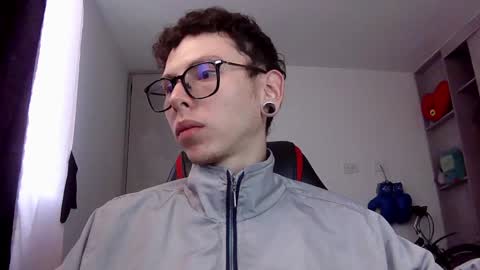 Vicent Brais online show from December 19, 11:29 am