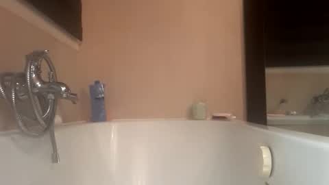 Snapshot of vicesana chatting on October 29, 4:04 am vices online show from October 29, 4:04 am