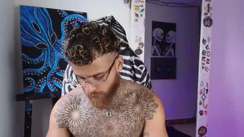 vickingcock7 online show from February 5, 10:25 pm