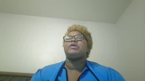 vickiryder56 online show from November 7, 7:25 pm