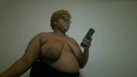 vickiryder56 online show from November 9, 2:37 pm