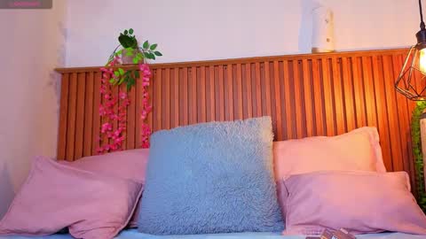 VICTORIA online show from October 17, 6:21 pm