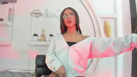 vicky_hottman online show from September 24, 4:16 am
