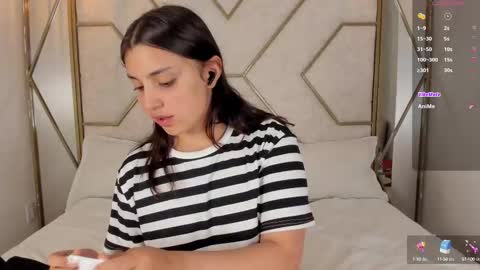  VickyBunny  online show from September 24, 1:25 pm
