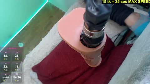 vickytera777 online show from April 18, 2:26 am