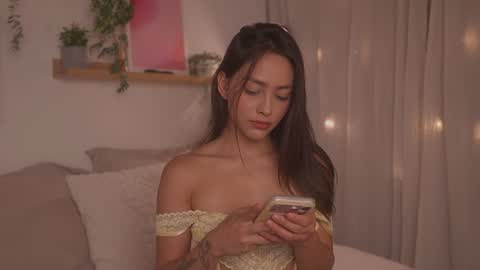         online show from July 22, 1:14 pm