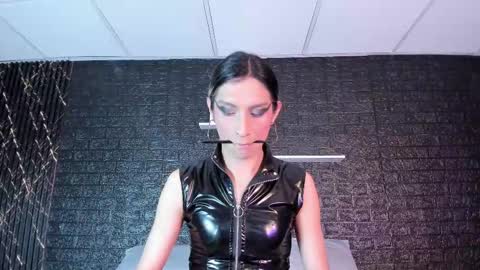 Snapshot of victoria_badgal chatting on September 30, 11:21 pm Victoria online show from September 30, 11:21 pm