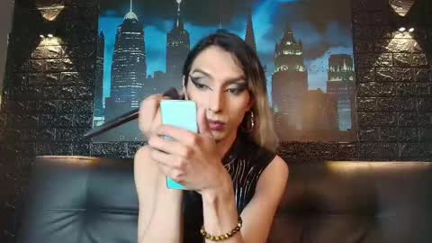 Snapshot of victoria_badgal chatting on November 13, 9:58 pm Victoria online show from November 13, 9:58 pm