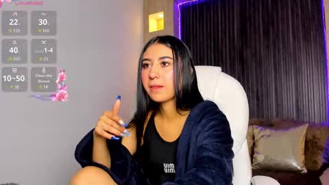 Snapshot of victoria_carper chatting on September 24, 2:42 pm victoria_carper online show from September 24, 2:42 pm