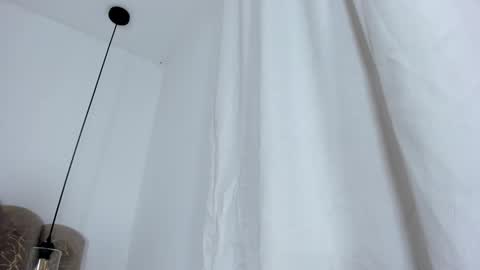 valentina online show from October 18, 11:33 am